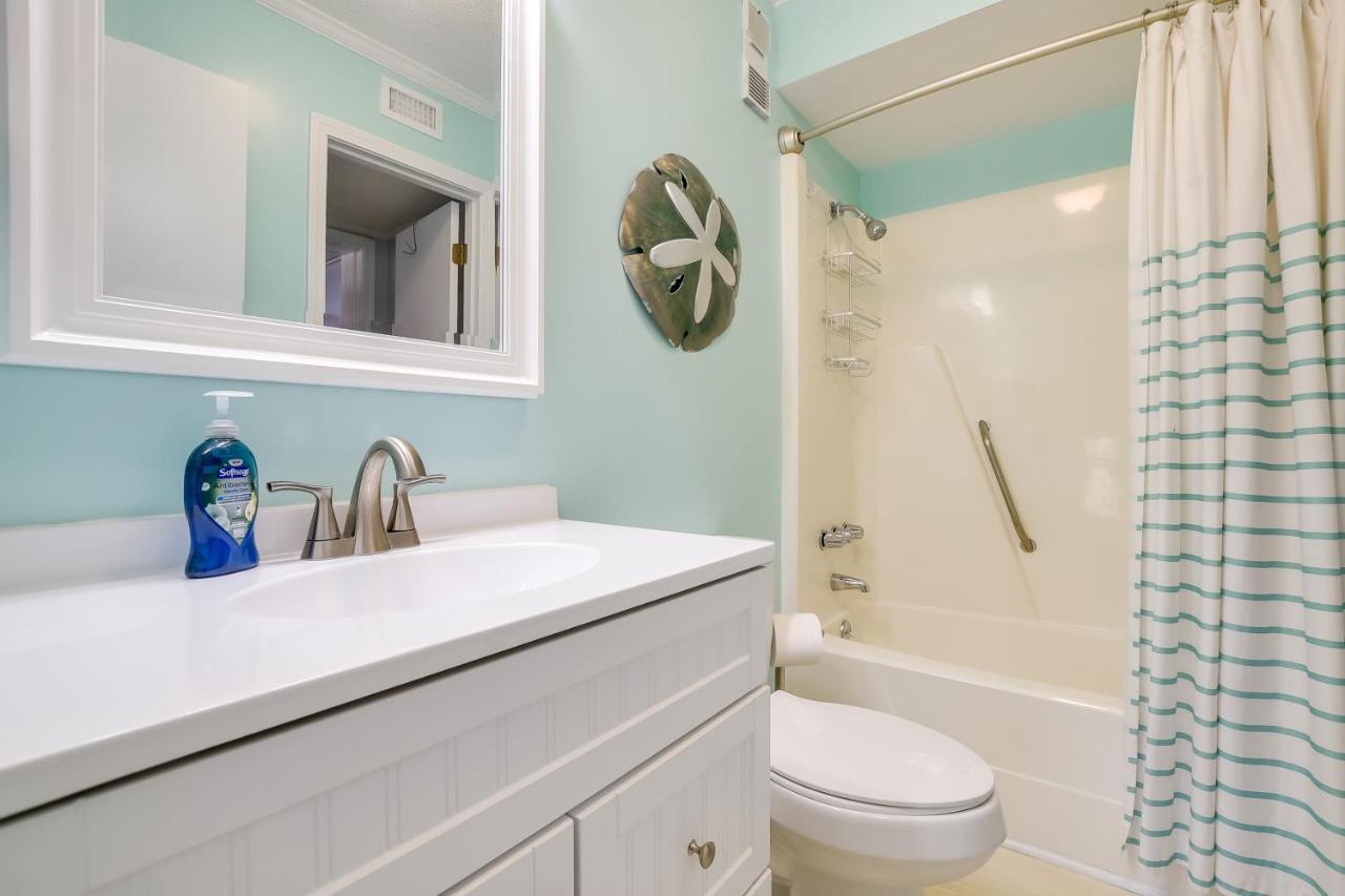 Sunny Condo - Private Ocean Isle Beach Access! Kültér fotó